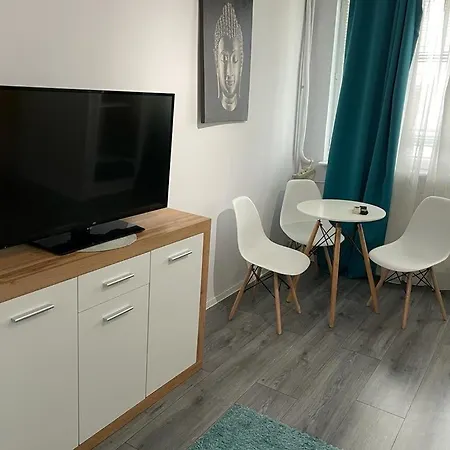 Apartament 1 Circumvalatiunii Timişoara