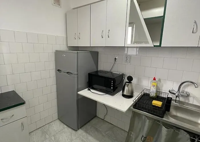 1 Circumvalatiunii Apartment *